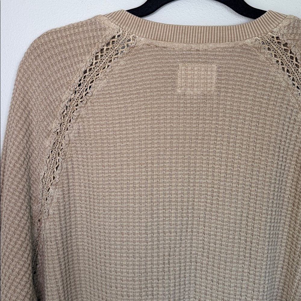 American Eagle Seriously Lived In Waffle Knit Oversized Sweatshirt - Picture 5 of 6